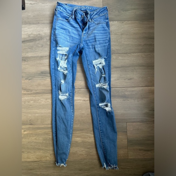 AE Skinny Jeans - Picture 1 of 5